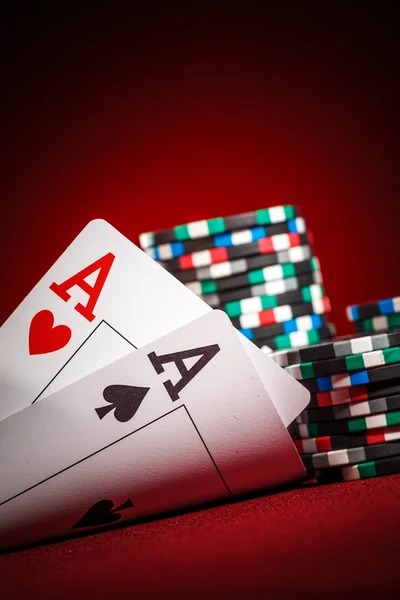 alexi17 Android app home screen showing live dealer tables and football markets